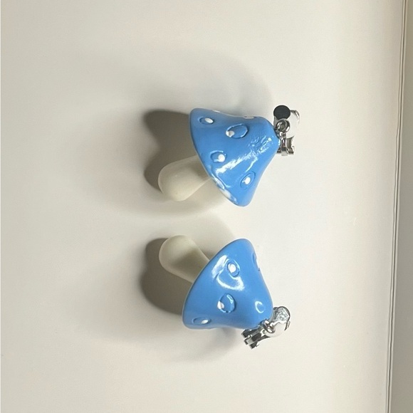 Fun, silly and creative clip on earrings for kids! + earring organizer - Picture 7 of 8